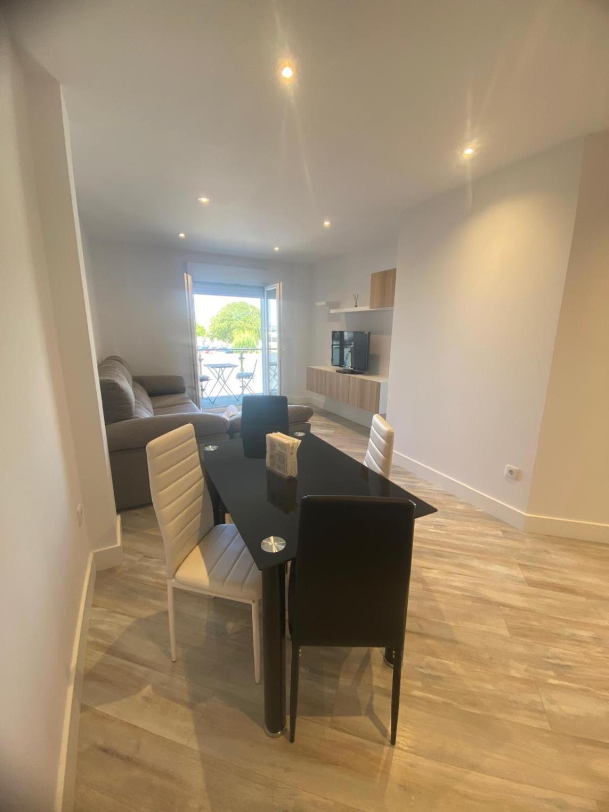 Apartamentos Mar De La Concha فيلاغارثيا دي أروزا المظهر الخارجي الصورة